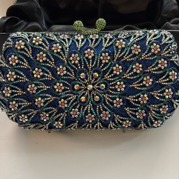 NWT Christal Couture Blooming Love Affair Blue Purse - Picture 7 of 7